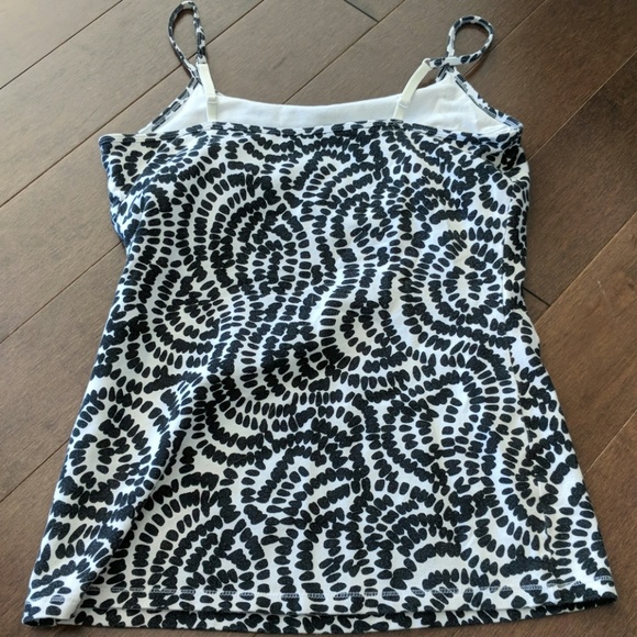 Express Top - Picture 3 of 4